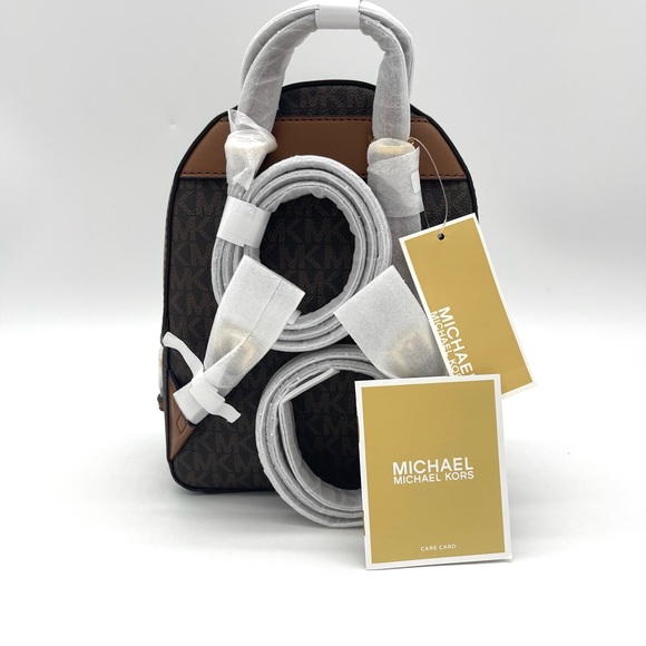 Michael Kors Jaycee Xsmall Zip Packet Backpack - Picture 4 of 10